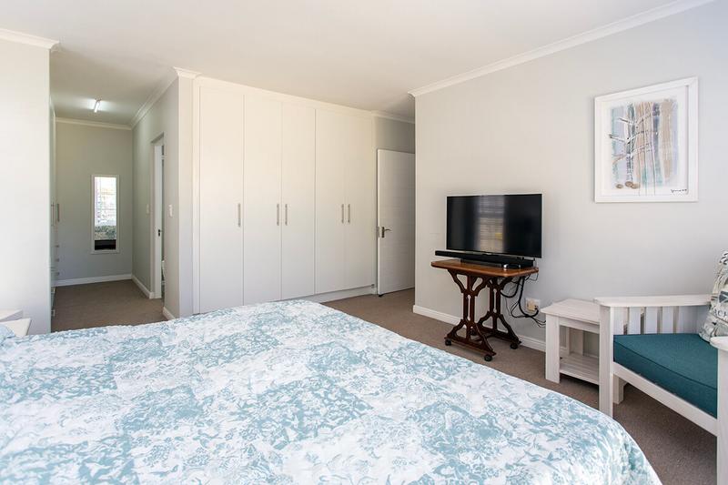 3 Bedroom Property for Sale in Sunningdale Western Cape